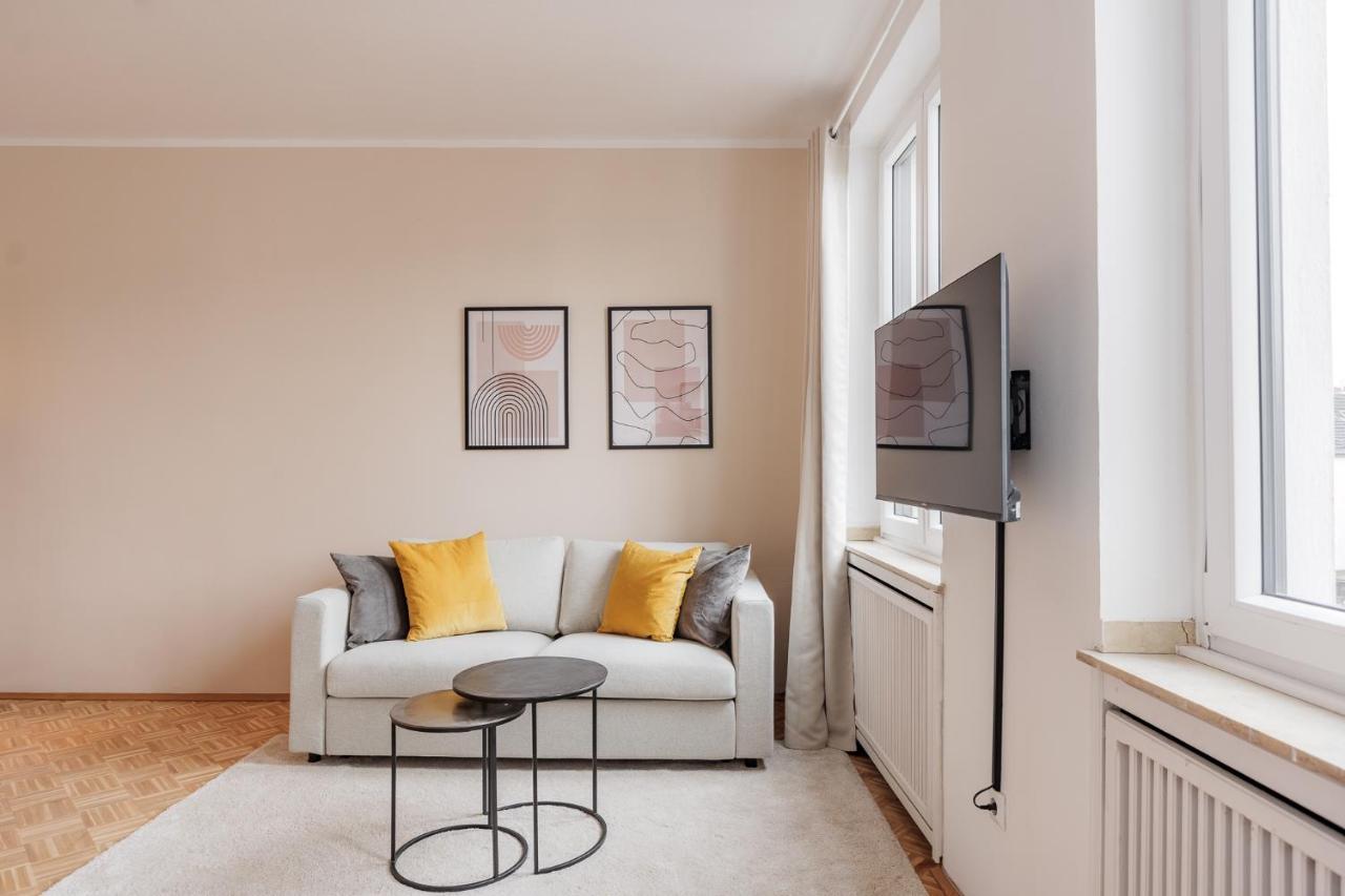 Flats 4 You, Moderne City Wohnung Naehe Hbf, Due-Messe 20 Min, Netflix, Kueche Дуйсбург Екстериор снимка