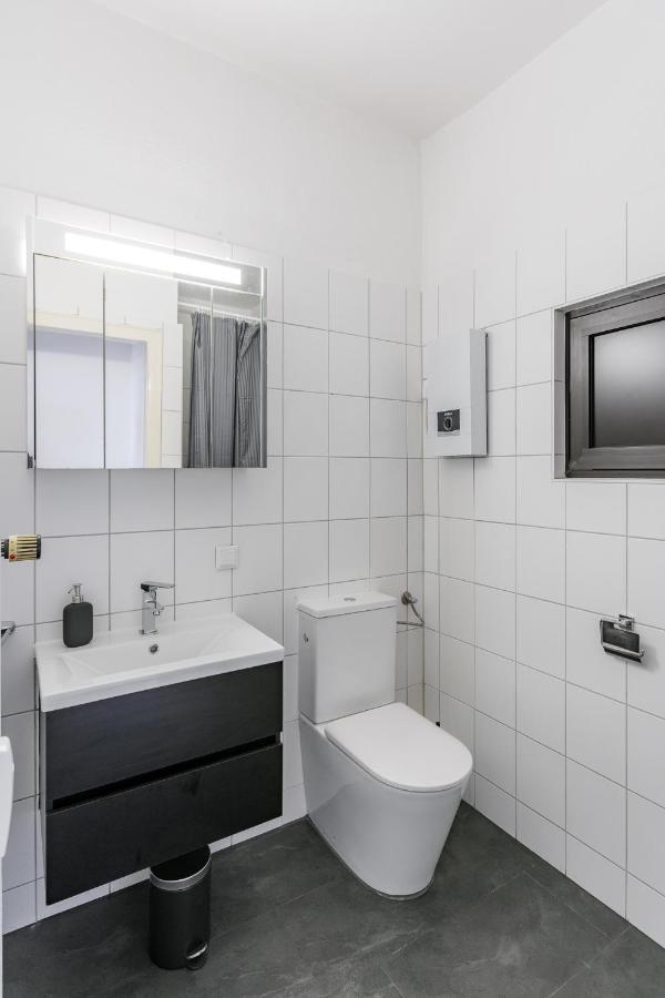 Flats 4 You, Moderne City Wohnung Naehe Hbf, Due-Messe 20 Min, Netflix, Kueche Дуйсбург Екстериор снимка