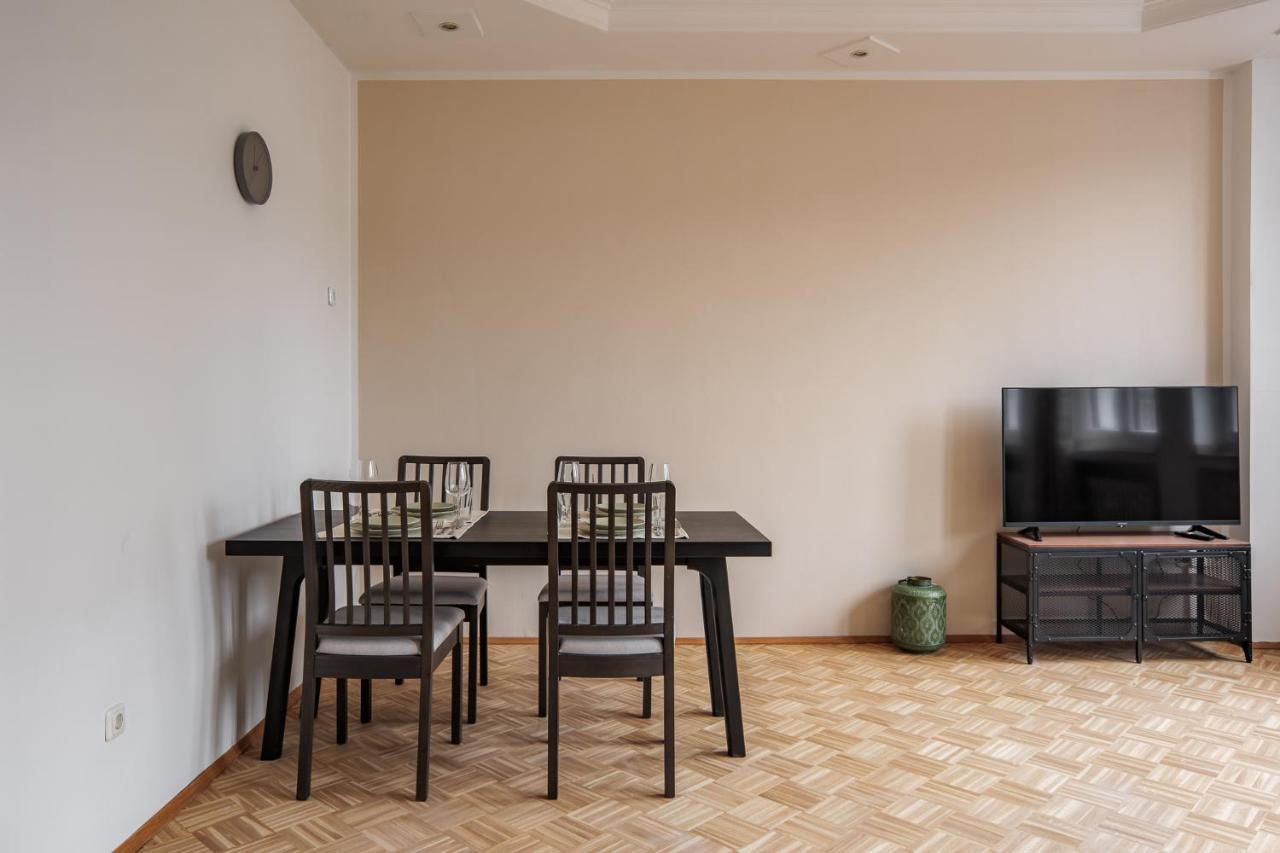 Flats 4 You, Moderne City Wohnung Naehe Hbf, Due-Messe 20 Min, Netflix, Kueche Дуйсбург Екстериор снимка