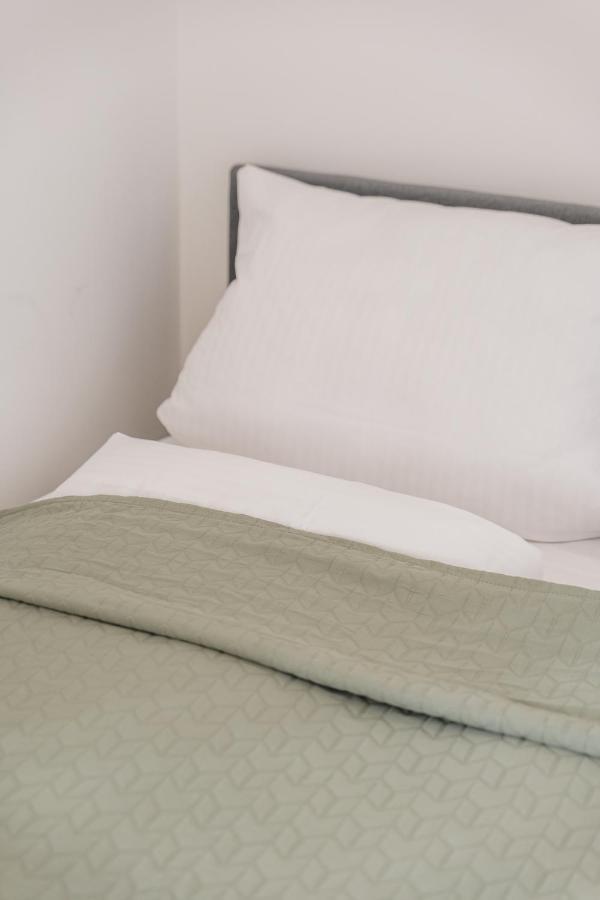 Flats 4 You, Moderne City Wohnung Naehe Hbf, Due-Messe 20 Min, Netflix, Kueche Дуйсбург Екстериор снимка