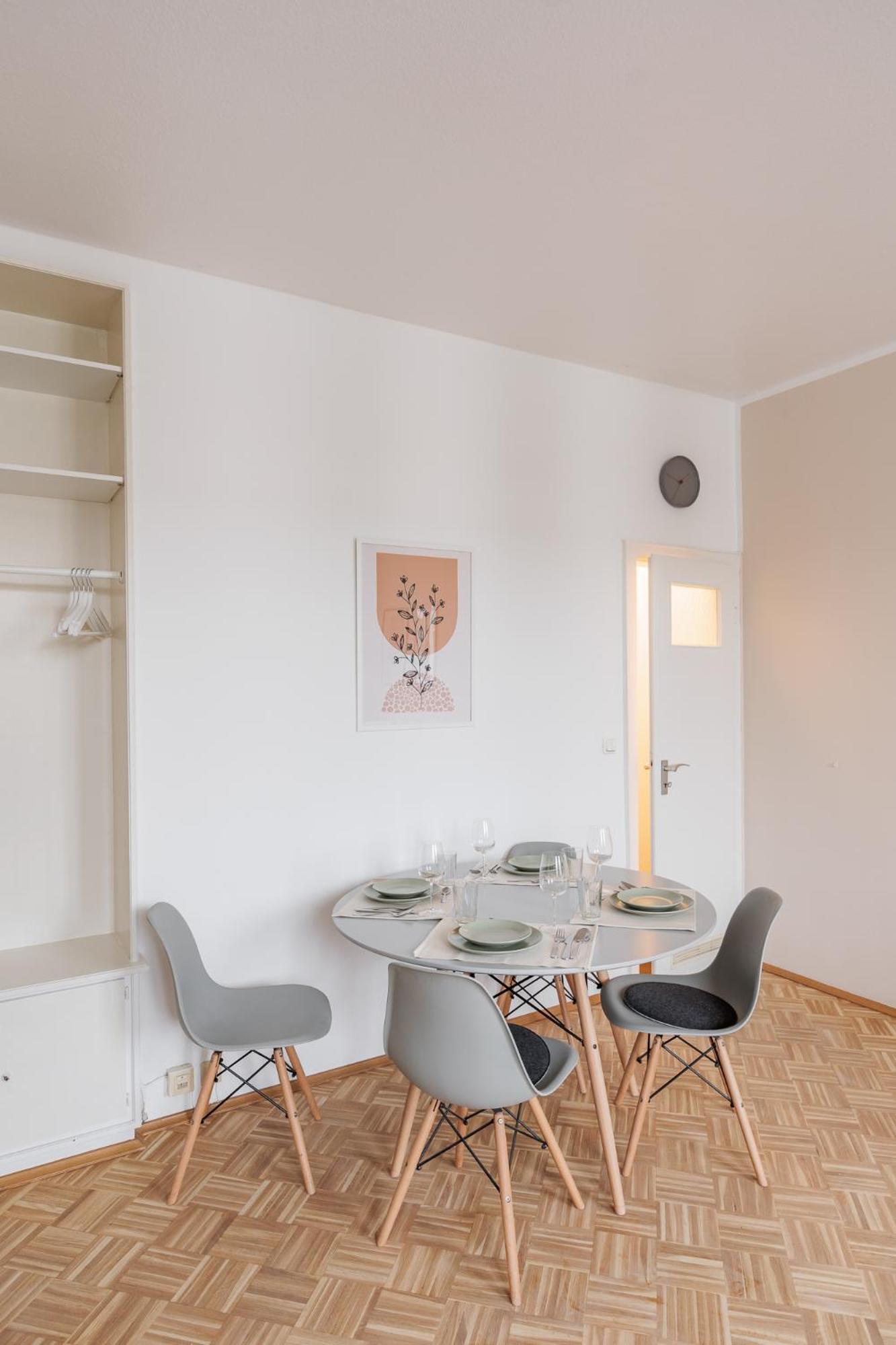 Flats 4 You, Moderne City Wohnung Naehe Hbf, Due-Messe 20 Min, Netflix, Kueche Дуйсбург Екстериор снимка