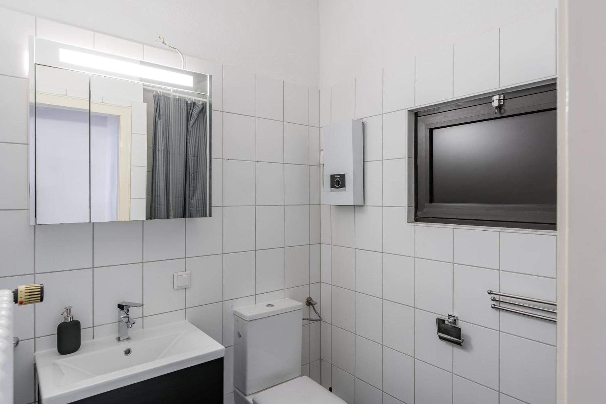 Flats 4 You, Moderne City Wohnung Naehe Hbf, Due-Messe 20 Min, Netflix, Kueche Дуйсбург Екстериор снимка
